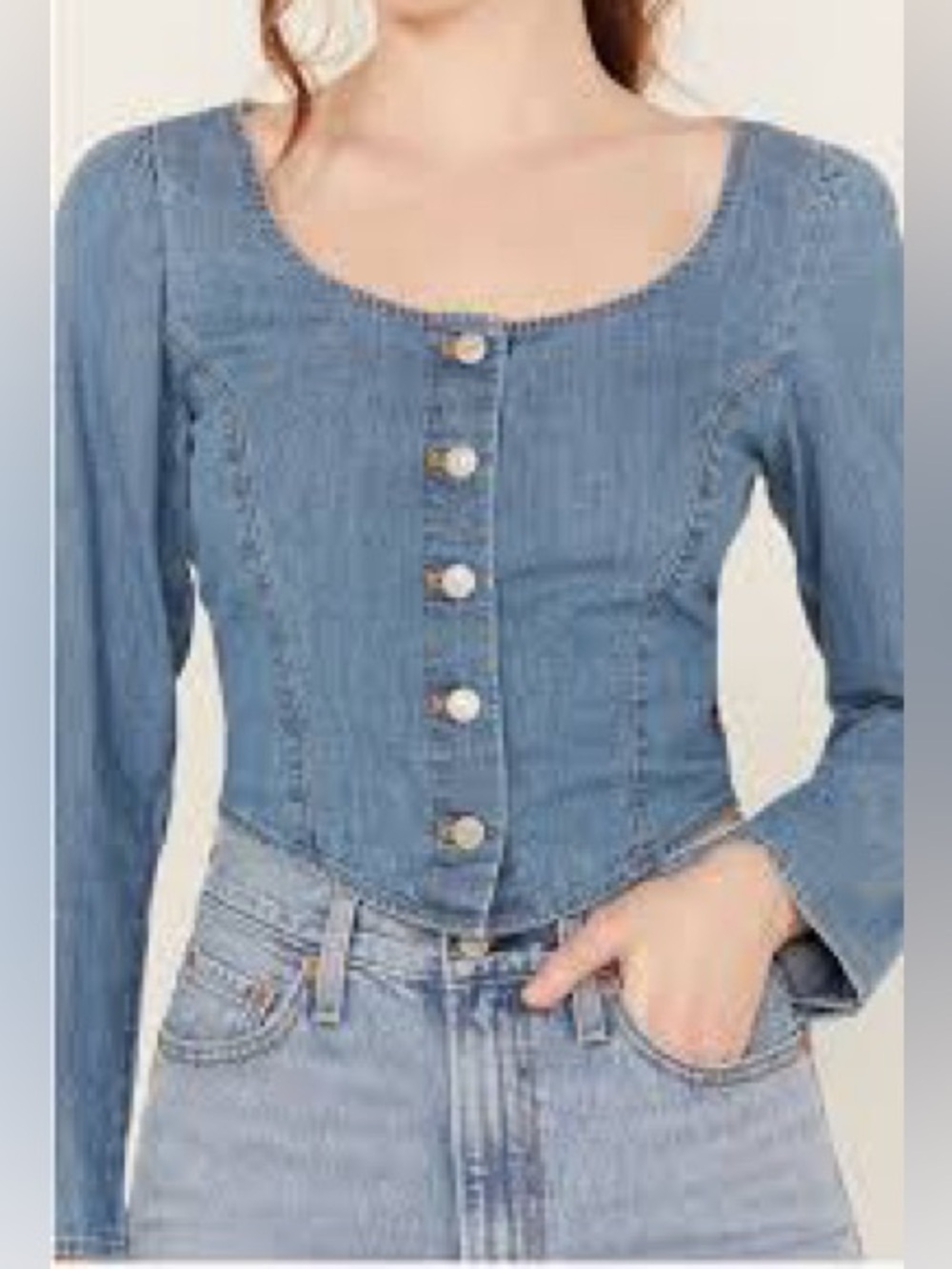 Levi’s Long Sleeve Denim Shirt – Size XL